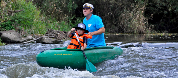Za svitu loučí řeku již tradičně uzamkne víla Ohře