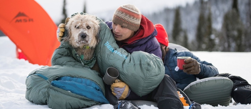 Zkušení cestovatelé i víkendoví dobrodruzi, přivítejte zimu náležitě vybaveni!