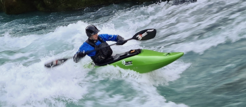 Kajak ZET Chili je hotový, dokonce už byl na řece