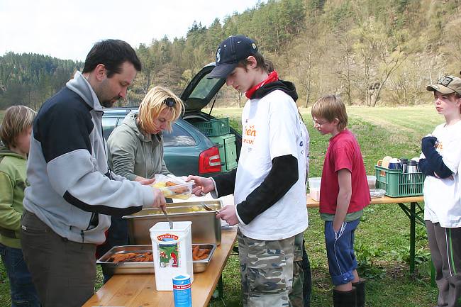 Jarní úklid na řekách