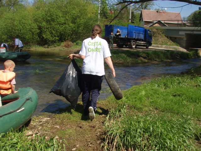 Čištění Ohře 2009