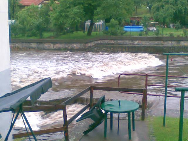 Tři příběhy z Vltavy (červen 2009)