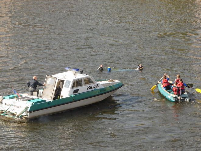 Napříč Prahou – přes tři jezy