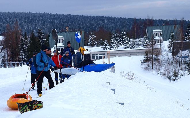 Freeride snow kayaking 
