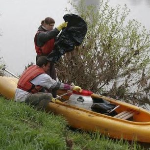 Čistá řeka Sázava 16. – 18. dubna