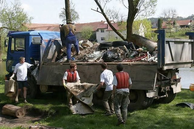 Čistá řeka Sázava 16. – 18. dubna