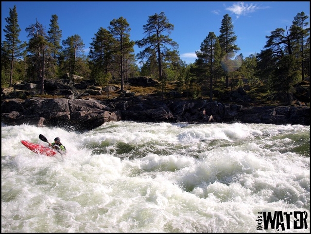 Rocks and Water: První Norské ozvěny