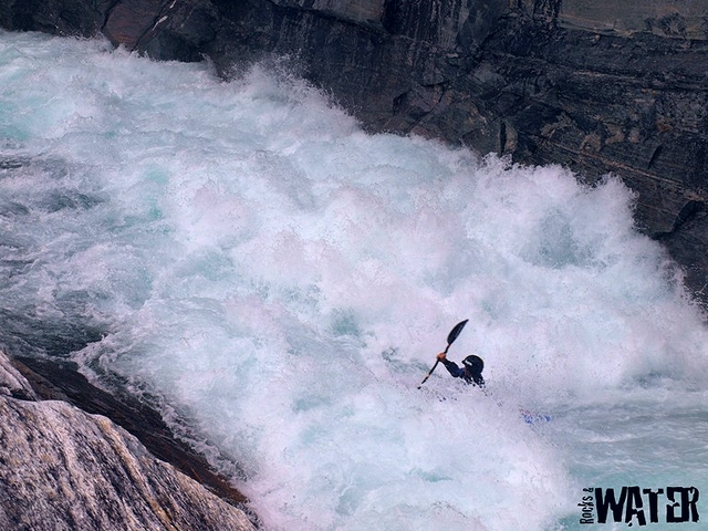 Rocks and Water: První Norské ozvěny
