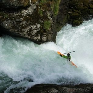 Rocks and Water: třetí a finální ohlas z Norska