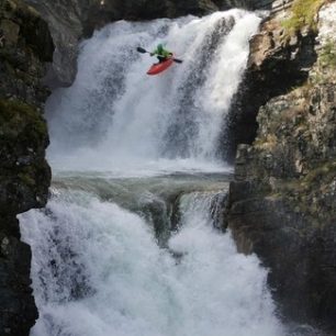 Rocks and Water: třetí a finální ohlas z Norska