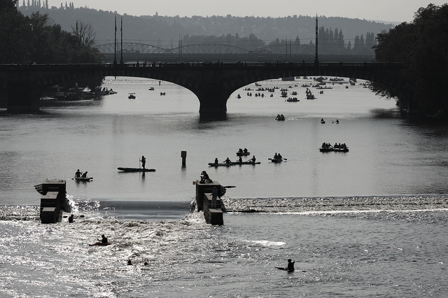 Napříč Prahou – přes tři jezy