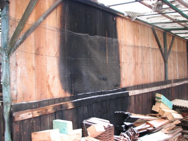 Loděnice Káčat unikla o vlásek