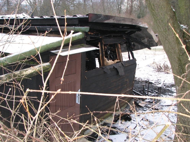 Loděnice Káčat unikla o vlásek