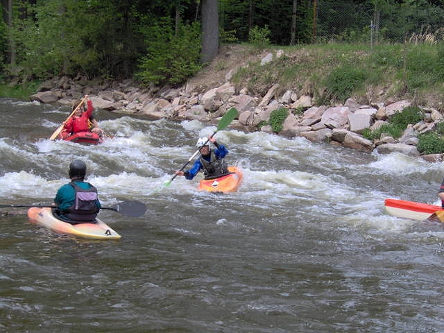 Sraz vodáků na Orlici v „Litickém oblouku“