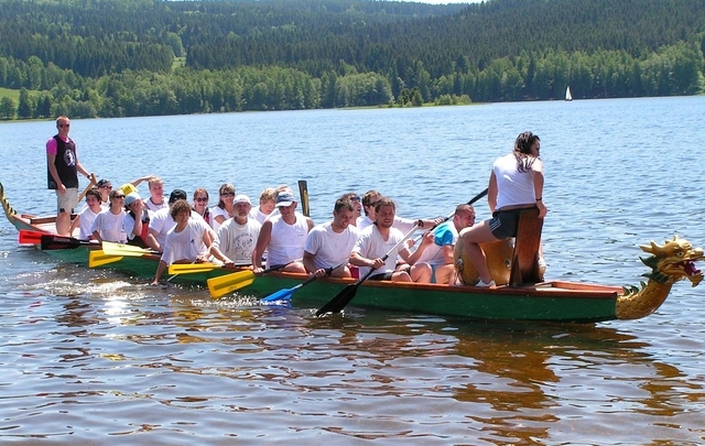 Lipno Dragon Boat Race 2011