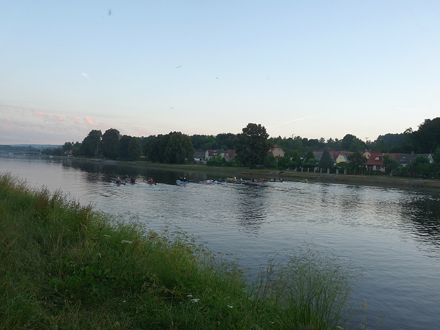 Sto šest kiláků samoty