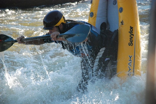 Letní atmosféra, voda, slunce a pohoda