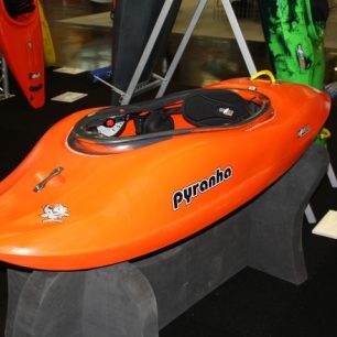 Kanumesse 2011 - novinky zahraničních firem