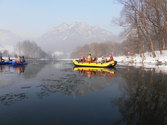 Zimný splav Dunajca