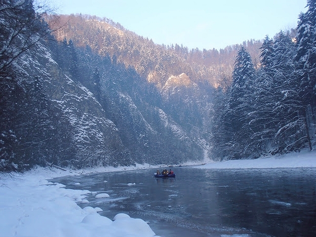 Zimný splav Dunajca
