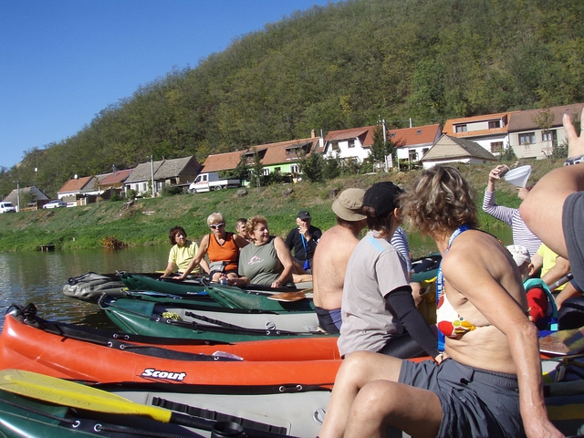 Burčákovka – oblíbená akce vodáků nejen z Kotvy