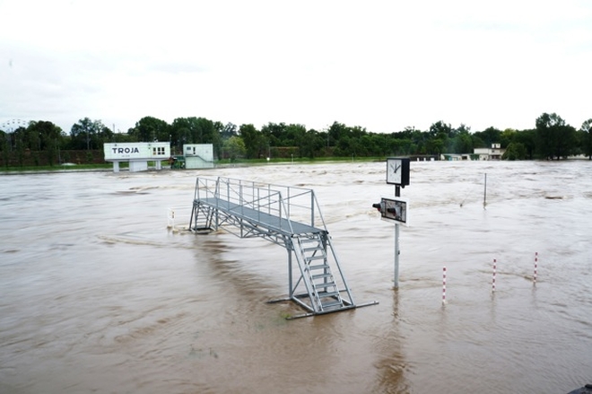 Povodně berou vodákům nejen loděnice
