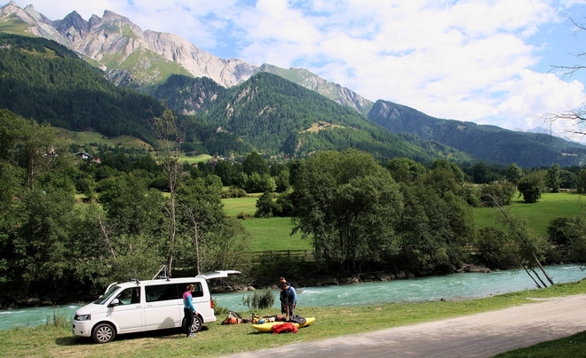 Divoký letní víkend v údolí Iselu
