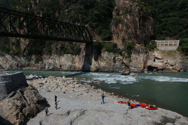 Indie 2013 – spodní Alaknanda a Nandakini