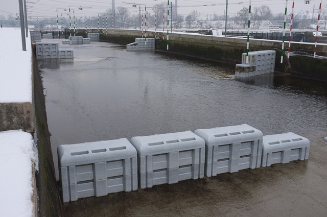 Stará dáma v novém kabátě