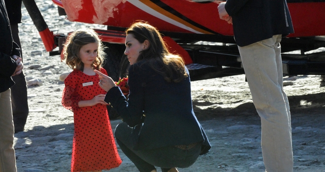 Vodní dobrodružství britského královského páru 