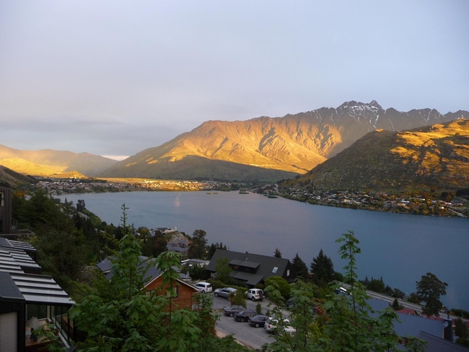 Vodní dobrodružství britského královského páru 