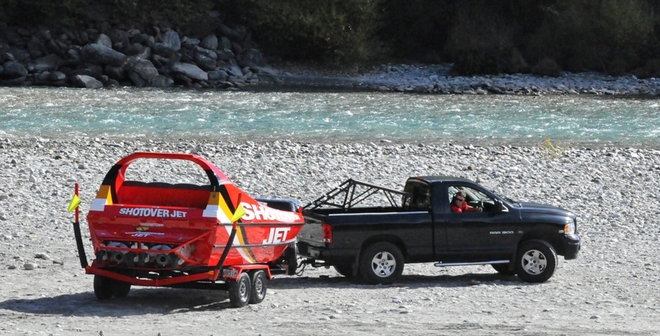 Vodní dobrodružství britského královského páru 