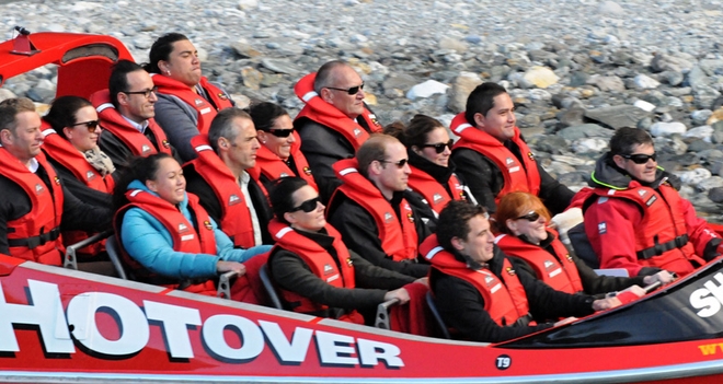 Vodní dobrodružství britského královského páru 