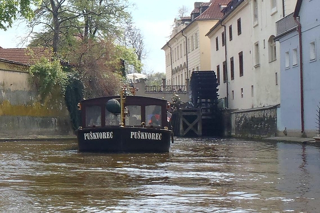 Divoká voda v Praze