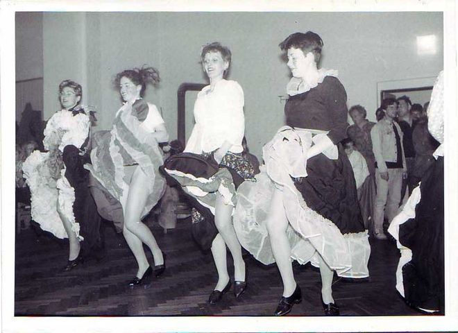První z tanců, rok 1985