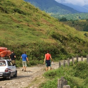 Nepál na vodácký způsob