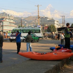 Nepál na vodácký způsob