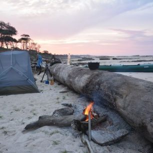 Cyklokajakářská výprava podél břehů Konga a Gabonu 