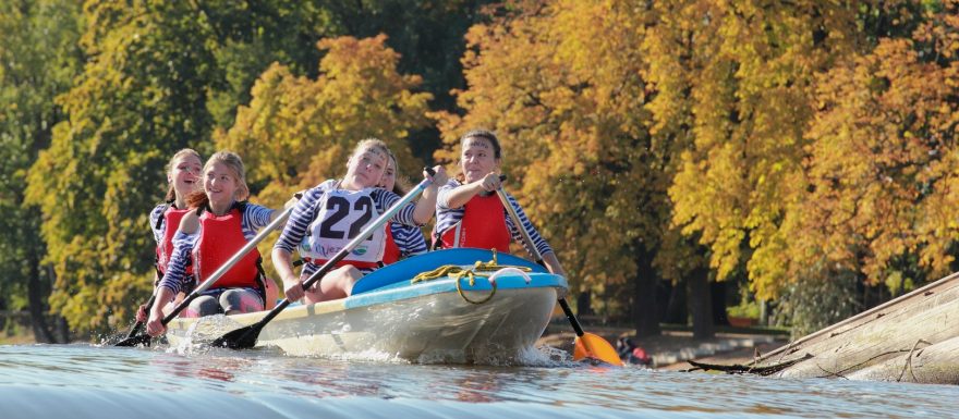 Napříč Prahou - přes tři jezy již příští středu!