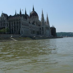 Budova maďarského parlamentu / f: archiv Marcel Miščík
