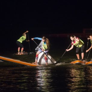 Závodů se v hojných počtech účastní i ženy
