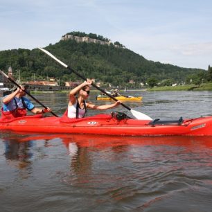 Po klidných vodách Labe doplujete až do Königsteinu