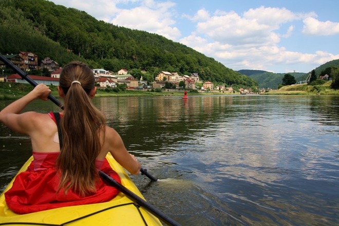 Cestou si dávejte pozor na parníky a jiná plavidla