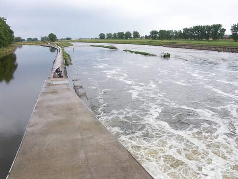 Vltava je zajímavá řeka i pod Prahou