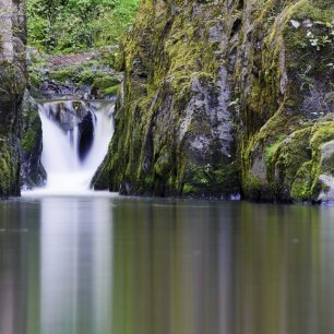 Skryjský vodopád je cílem mnoha výletníků
