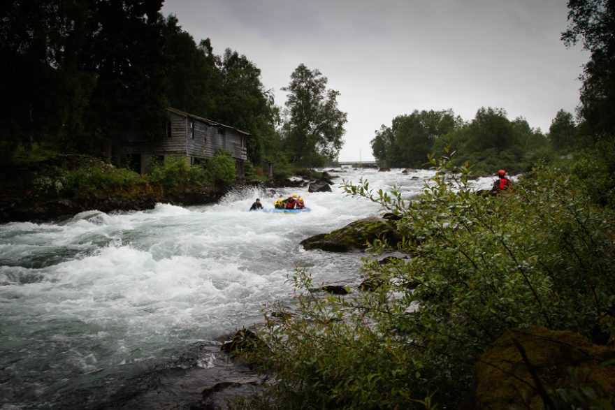 Příprava na záchranou akci / F: Jølster rafting