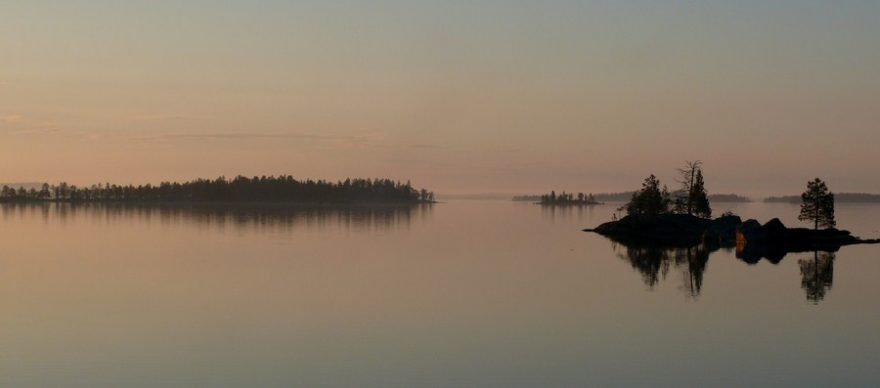 Jezero Inari v celé své kráse... / F: Štěpán Jirků, Tomáš Gaja