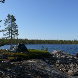 Ráno na jezeře Inari / F: Štěpán Jirků, Tomáš Gaja