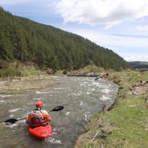 Černý Iskar pod obcí Govedartsi / F: Gabriela Hošková, Radek Schwarz
