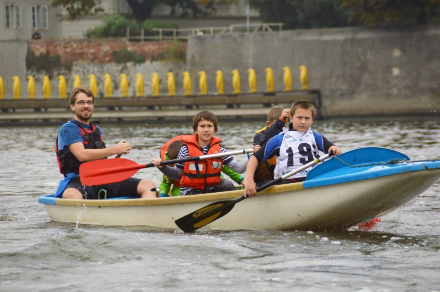 Napříč Prahou - přes tři jezy. Autor: Terka Veselá